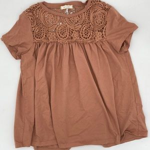Eri + Ali Crochet Yoke Oversized T-shirt small